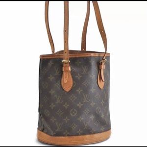 Authentic Louis Vuitton Pm Bucket bag